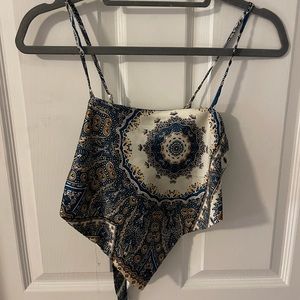 Printed flowy bandana top